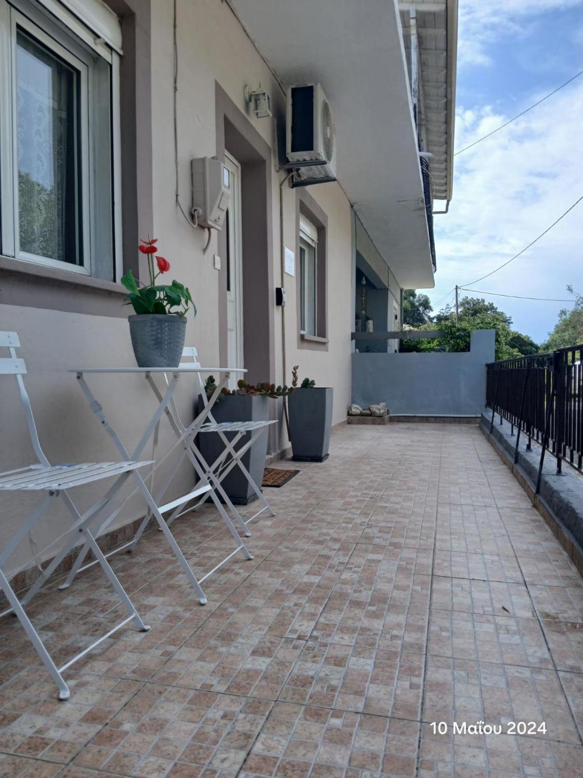 Guest House Christos Sgourades Екстер'єр фото